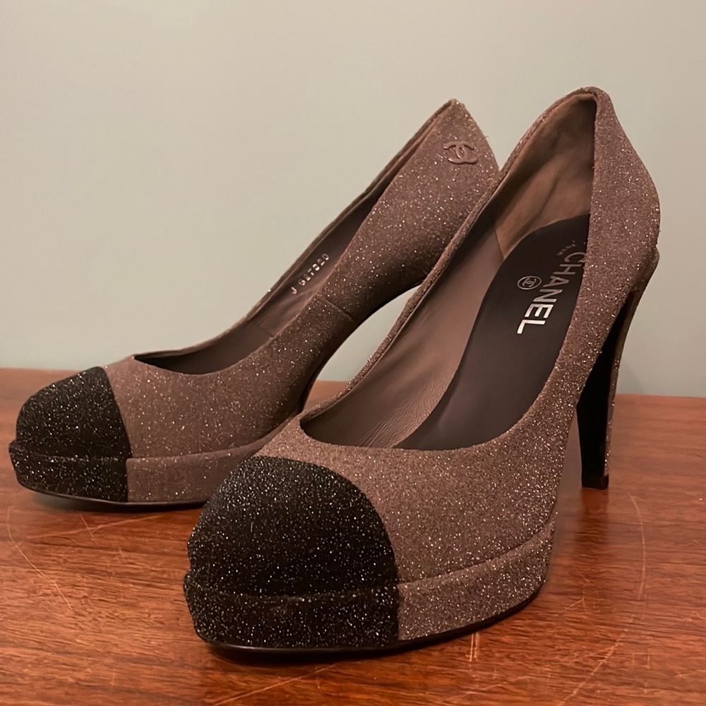 Authentic Chanel Black and Grey Glitter Platform Heels size 39 1/2